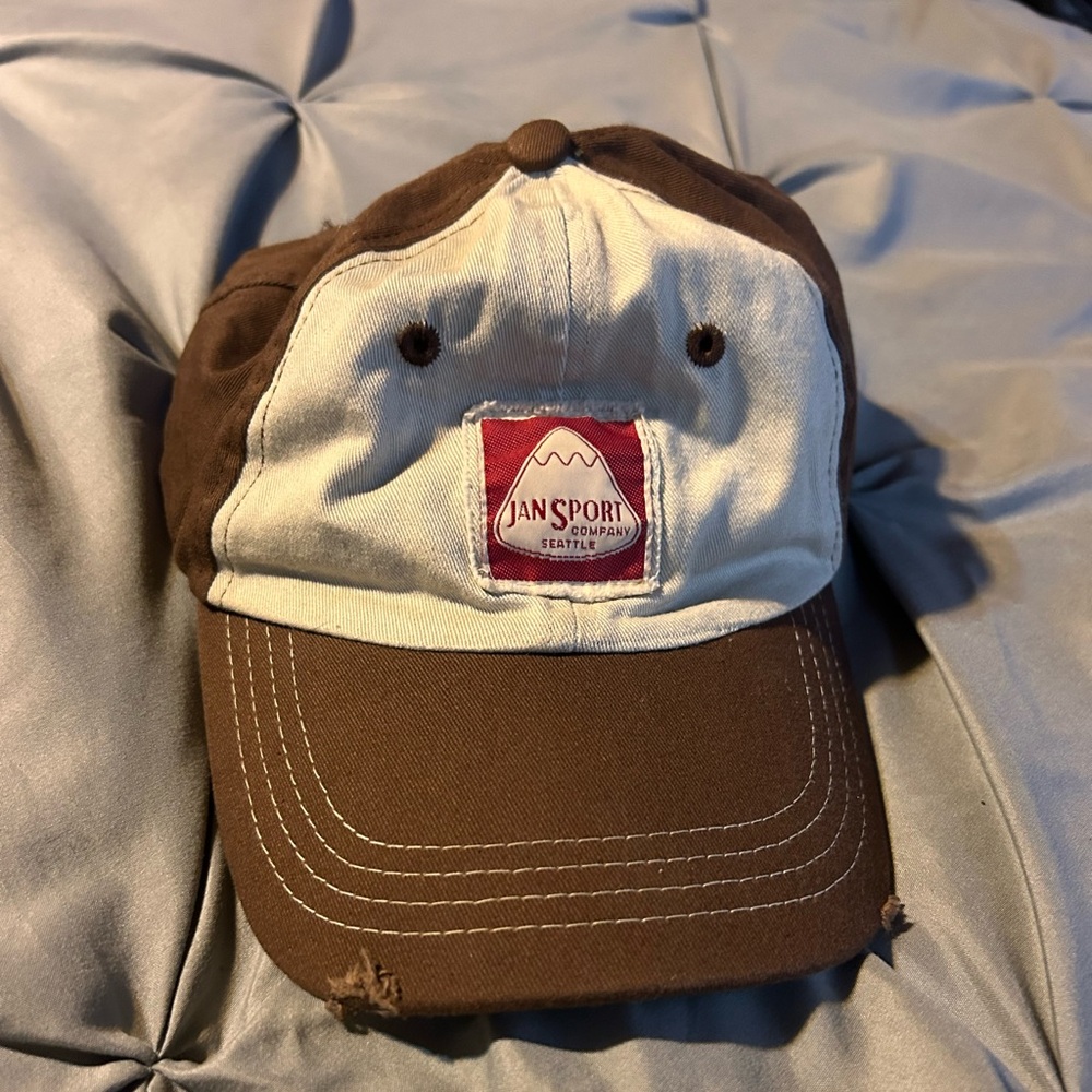 JanSport Hat Patch Logo Cap‎ Spell Out Distressed Bill Snapback Baseball Trucker